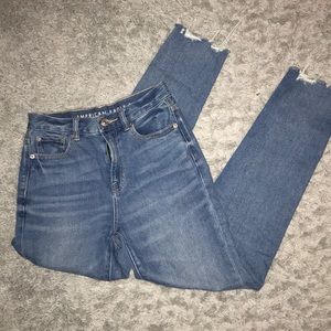 american eagle mom jeans